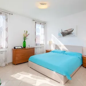 Appartamento Convenient In, Venezia
